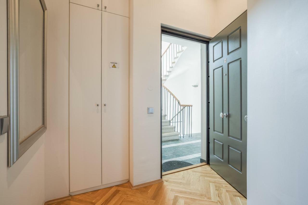 Art Apartments Prague II Eksteriør billede