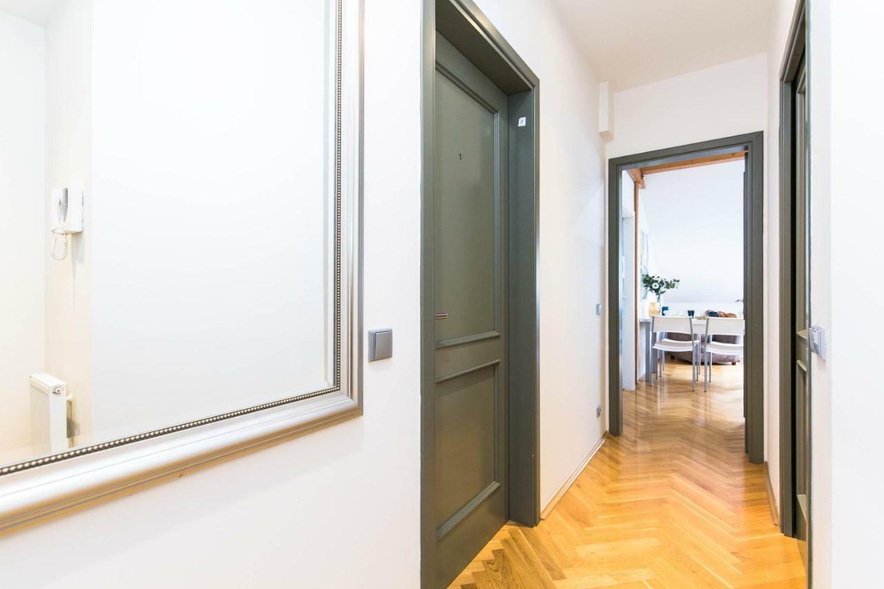 Art Apartments Prague II Eksteriør billede