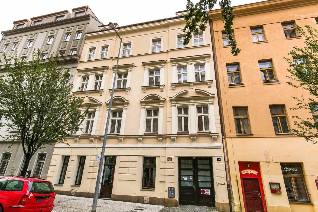 Art Apartments Prague II Eksteriør billede